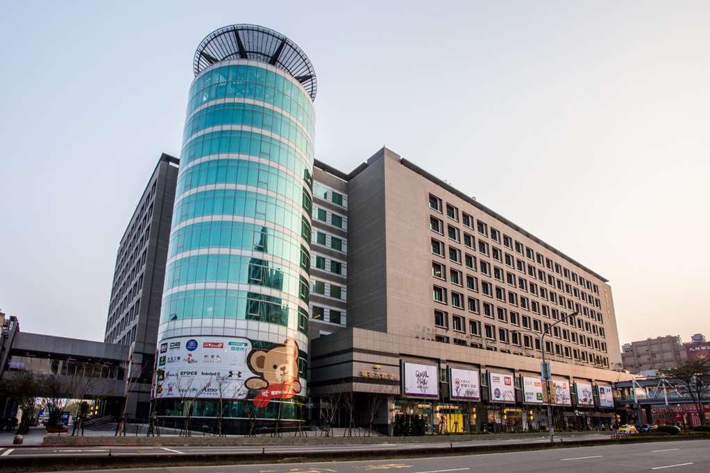 Fullon Hotel Taoyuan Exteriör bild