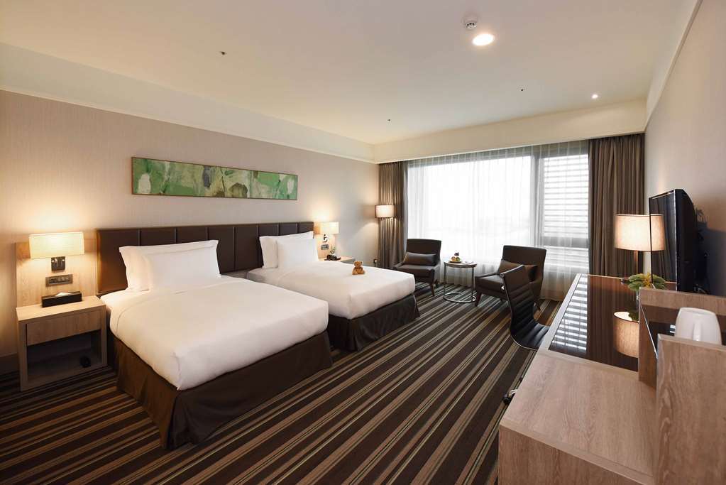 Fullon Hotel Taoyuan Exteriör bild